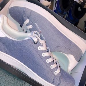 Brand new. Crispy. Never worn.